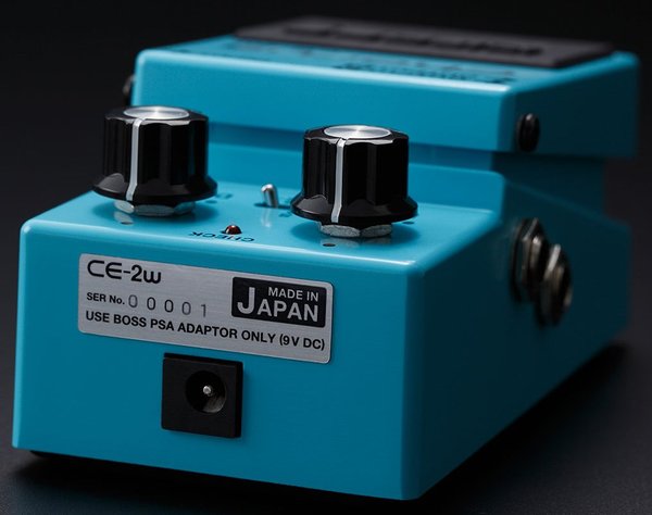 Boss CE-2W (Waza Craft)