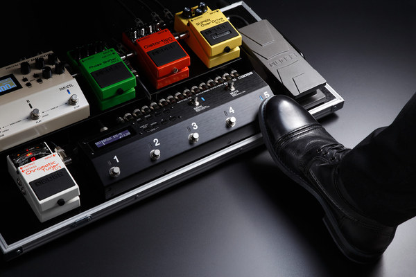Boss ES-5 Effect Switching System | MusiX