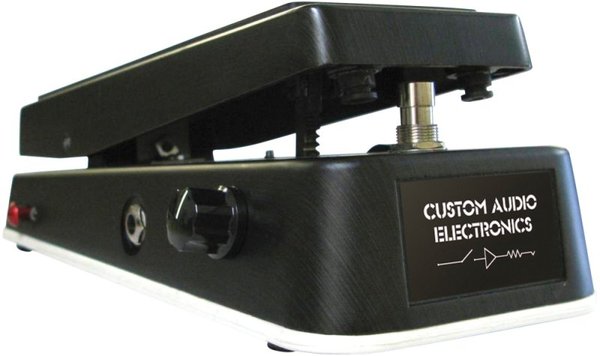 Dunlop MC404 CAE Wah Custom Audio Electronics Wah | MusiX