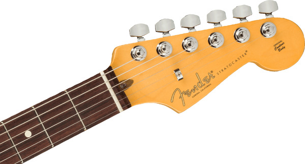 【新品同様】FENDER AM PRO II STRAT HSS RW OWT Fender AM PRO II Stratocaster RW OWT