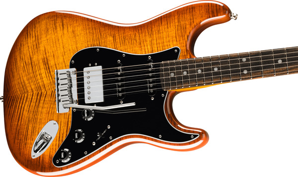 Fender Limited Edition American Ultra Stratocaster® HSS (tiger's eye)
