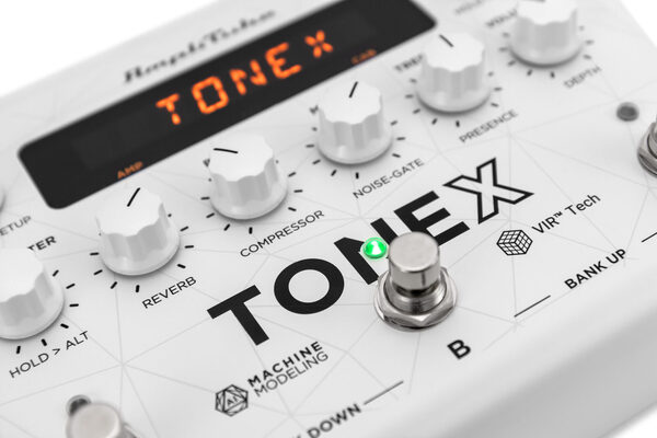 IK Multimedia Tonex Pedal Anniversary Limited Edition (White) | MusiX