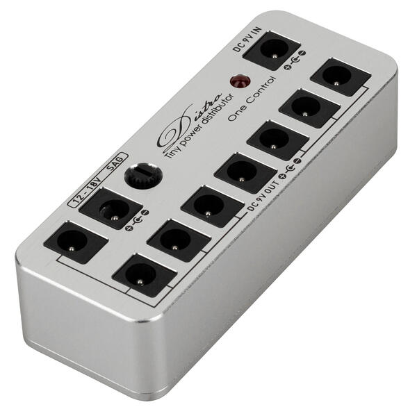 One Control Micro Distro All-In-One-Pack Tiny Power Distributor (shiny silver)