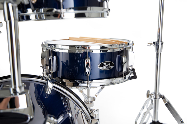 Pearl RS505C/C743 Roadshow 5 pc Kit with HW and Cymbal (royal blue metallic)