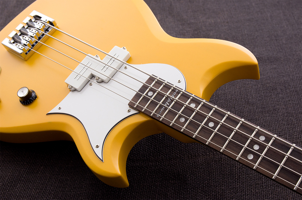 Reverend Guitars Mike Watt Wattplower (satin yellow)