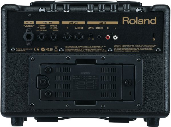 Roland AC-33