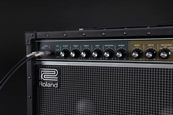 Roland JC-40