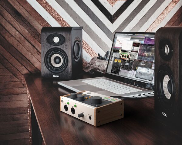 Universal Audio Volt 276 USB Recording Studio | MusiX