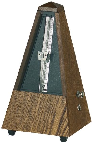 Metronom Pyramidenform 818 (Eiche Braun - Matt)