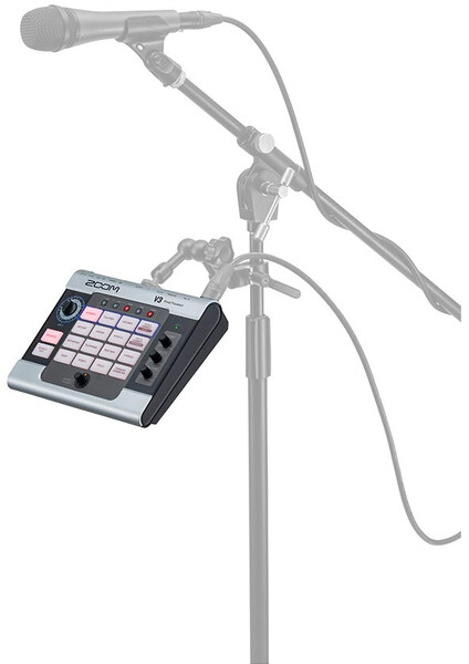 DTM・DAW Zoom V3 Vocal Processor Zoom V3 Vocal Effects Processor | House of Sound