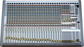 Mitec Performer 32 B-Stock Mesas de mezclas de 24 canales