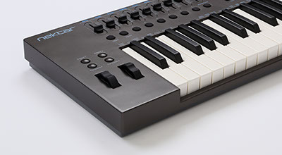 IMPACT LX+ CONTROLLER KEYBOARD