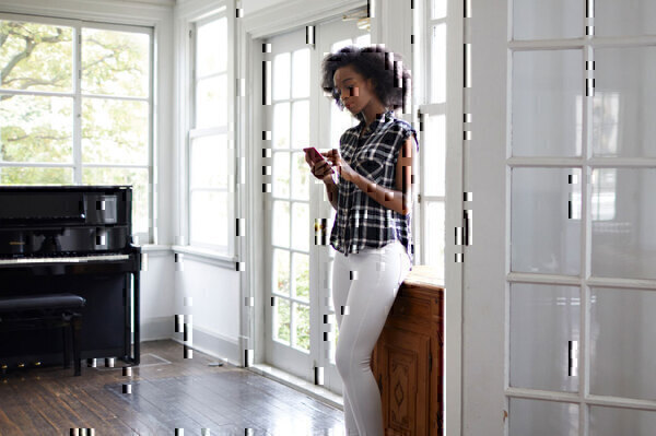 Si trasforma in un impressionante sistema di diffusori Bluetooth®