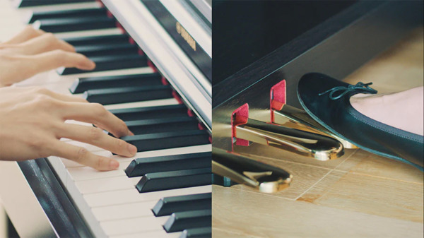 JOUABILITÉ AUTHENTIQUE DE PIANO ACOUSTIQUE ET COMMANDE À PÉDALE DEMI-AMORTISSEUR