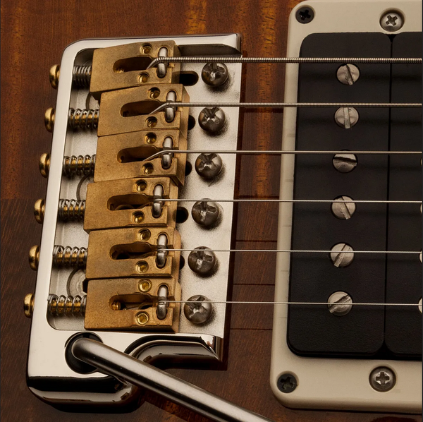 PRS patentiertes Tremolo, bearbeitet