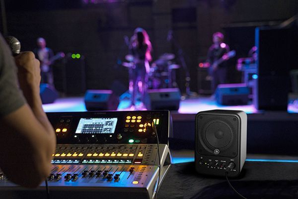 A compact, convenient approach to high-quality monitoring anywhere