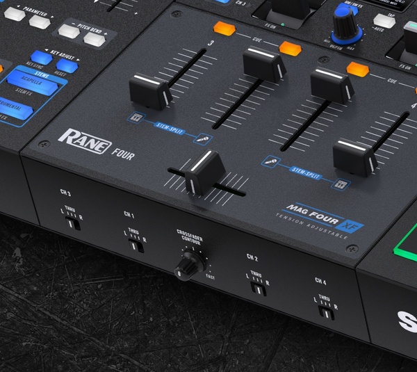 Creative FX und MAG FOUR Crossfader