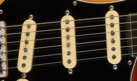 CUSTOM SHOP '69 E SUONA STRAT® PICKUPS PERSONALIZZATA