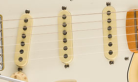 STRAT® PICKUPS IN STILE VINTAGE ANNI '70