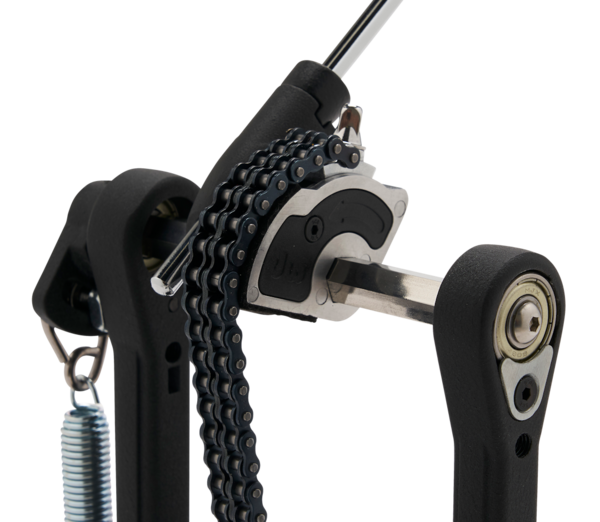 Dual-Chain Accelerator Drive System