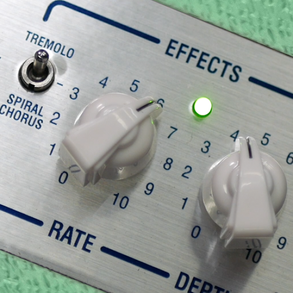 VINTAGE-TREMOLO