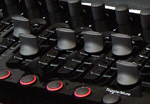 MAIS CONTROLES DO QUE NUNCA