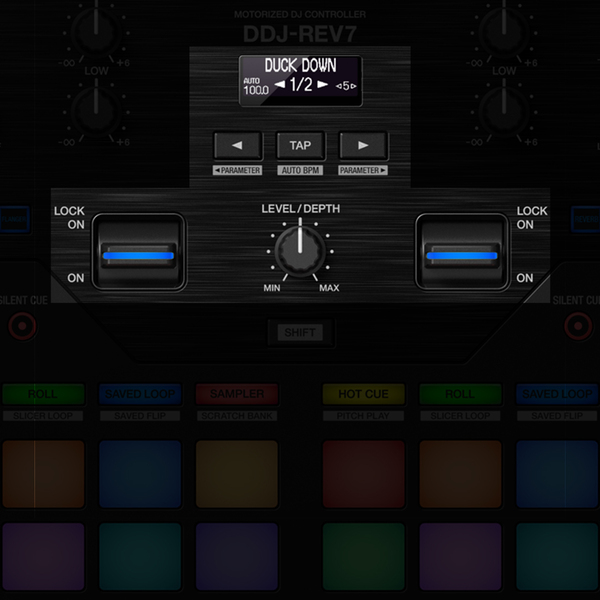 Große Jogwheels und MAGVEL-FADER für dynamisches Scratchen